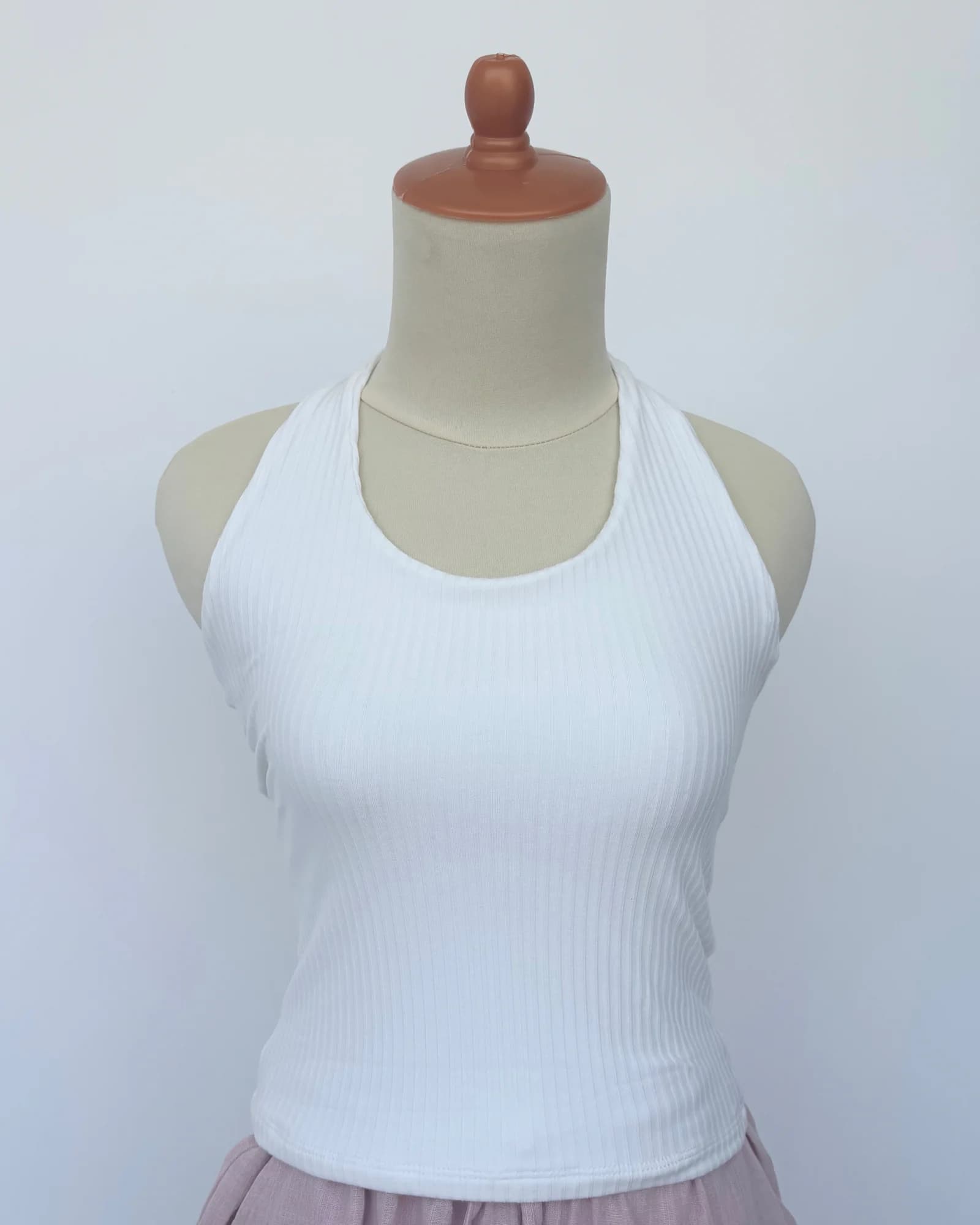 Rib Halter Neck in White, product view